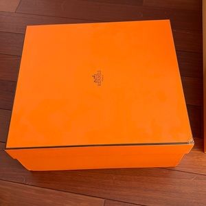 Hermes Box